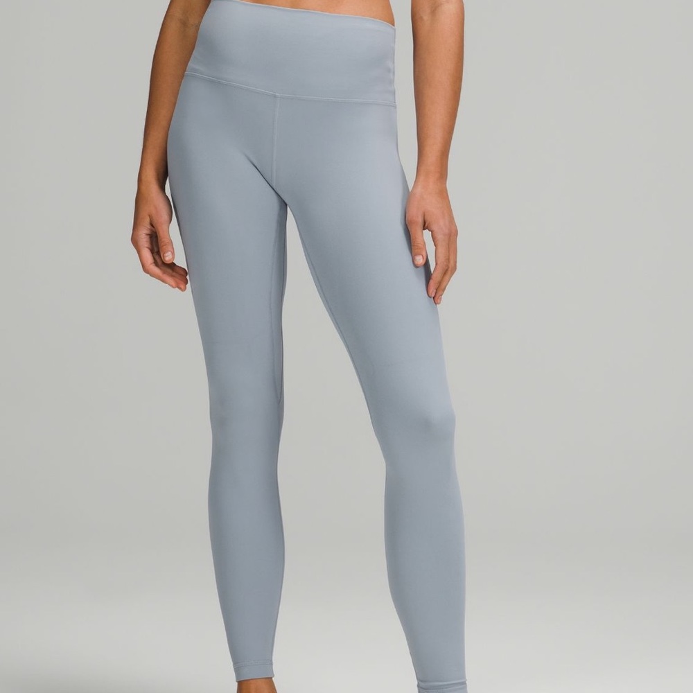 Lululemon Align High-rise pant 25” CHAMBRAY (size 4)
